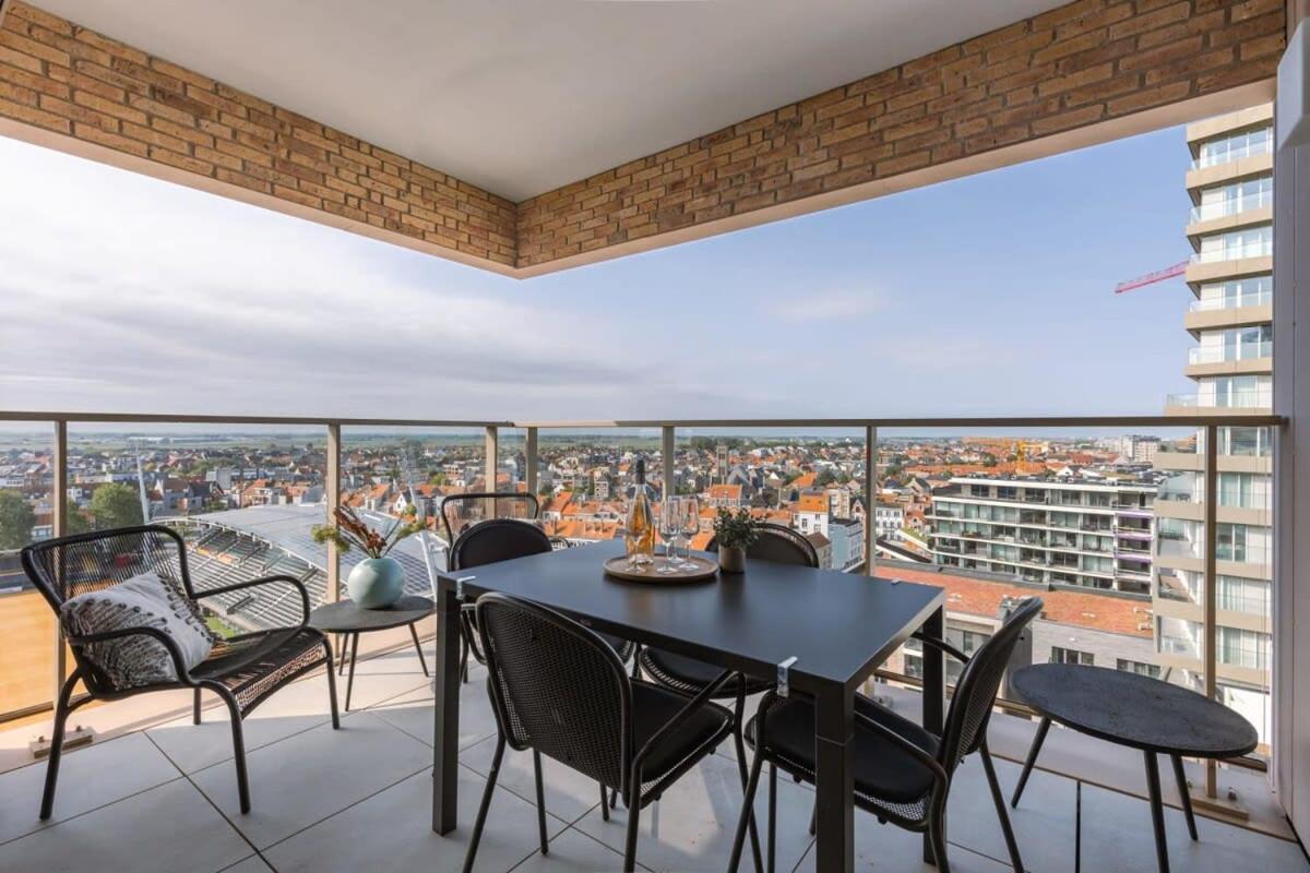 Huswell - Apartment With Beautiful Seaview In Oostende Bagian luar foto