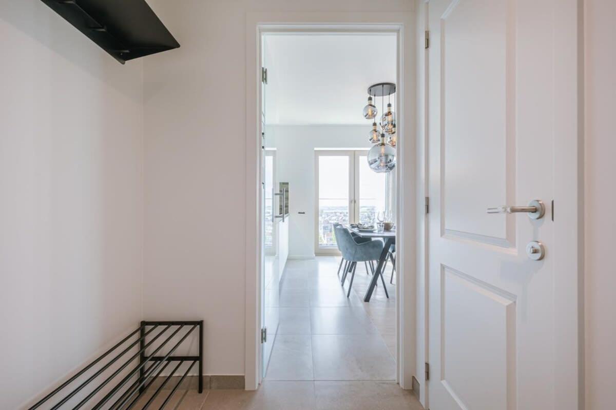 Huswell - Apartment With Beautiful Seaview In Oostende Bagian luar foto