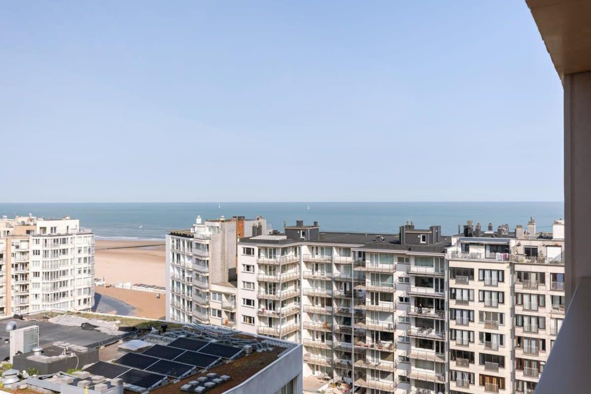 Huswell - Apartment With Beautiful Seaview In Oostende Bagian luar foto